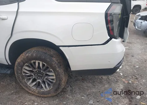 2025 Chevrolet Tahoe 4Wd Z71 из США, поврежденный, VIN 1GNS6PRD0SR342186